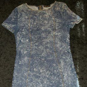 Mini Acid Wash Fitted Jean Dress Size Large